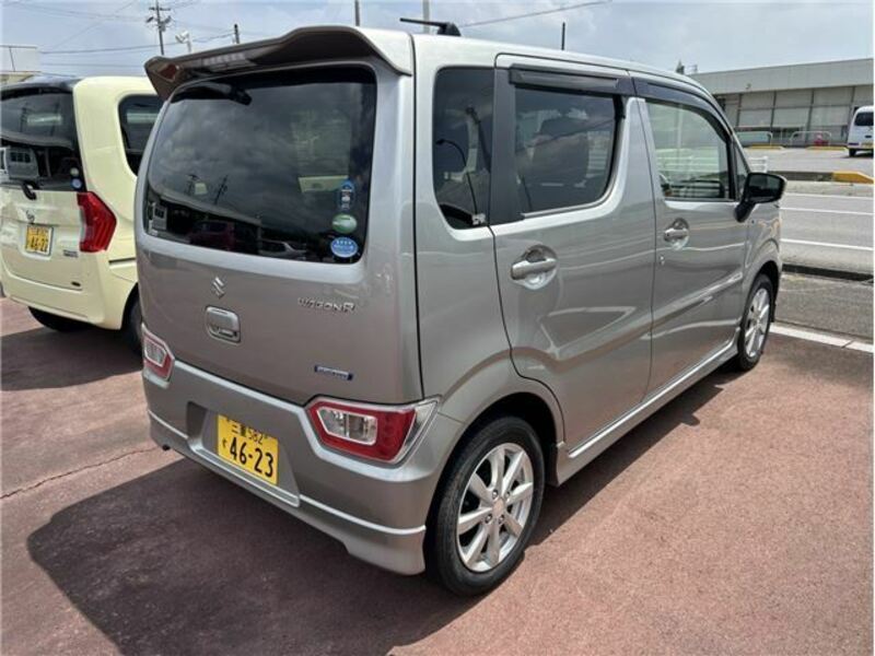 WAGON R