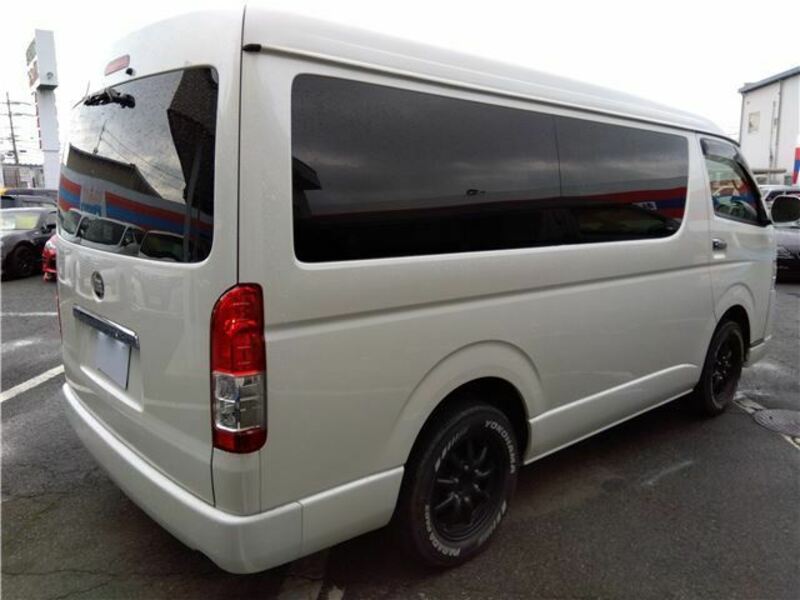 HIACE