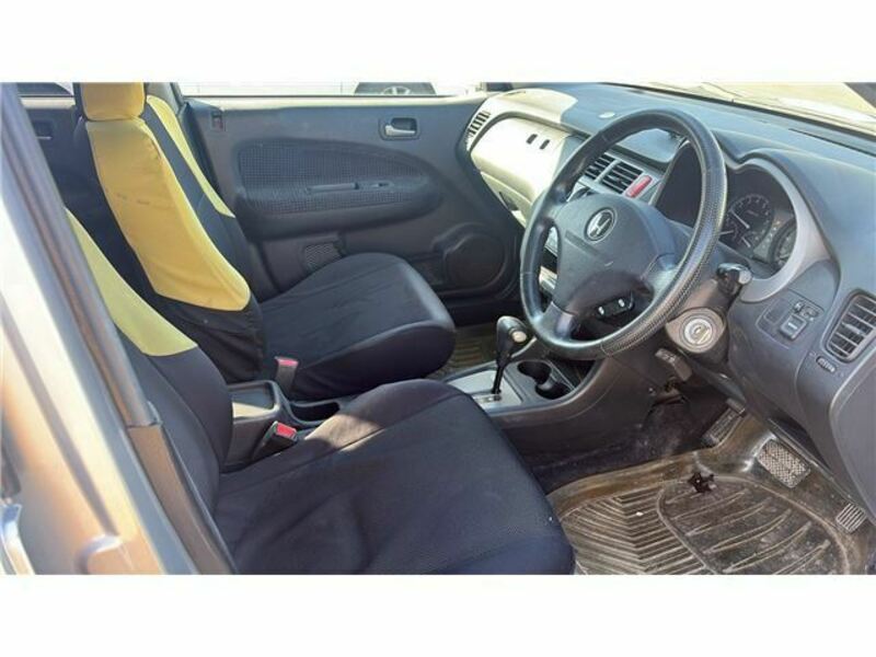 HR-V