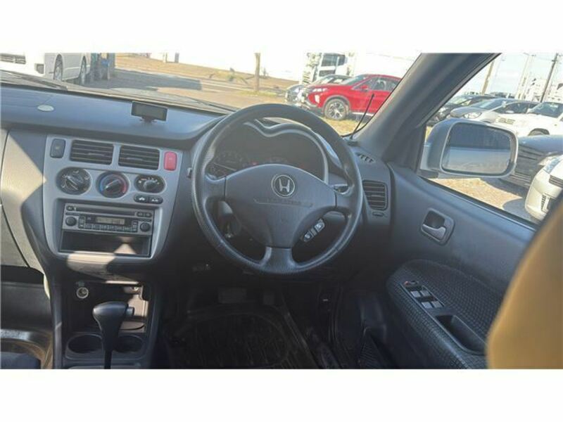 HR-V