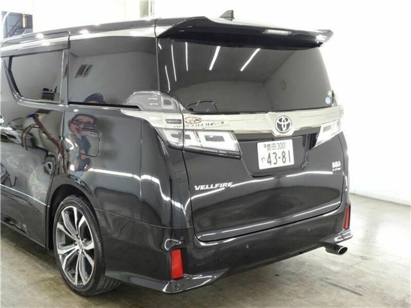 VELLFIRE
