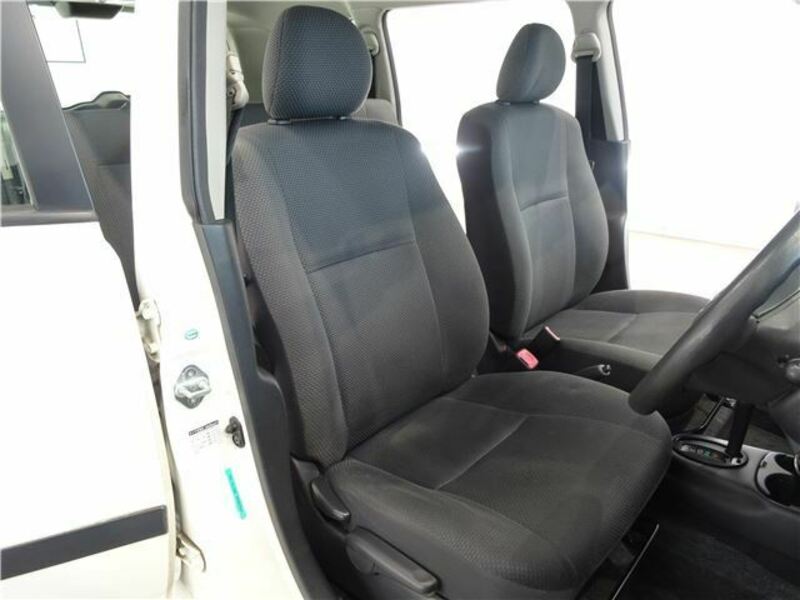SUCCEED VAN