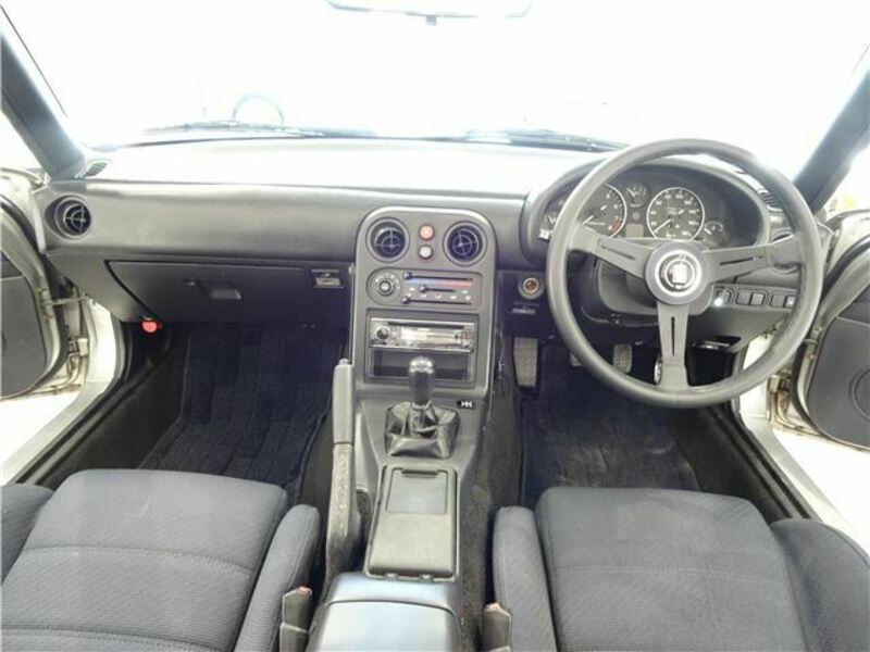 EUNOS ROADSTER