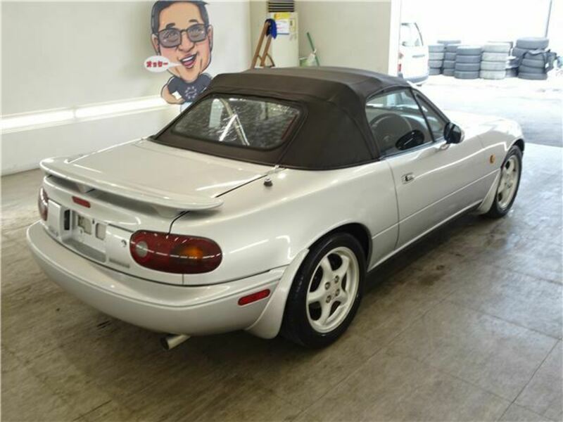EUNOS ROADSTER