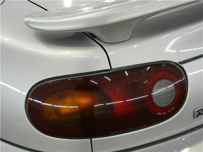 EUNOS ROADSTER
