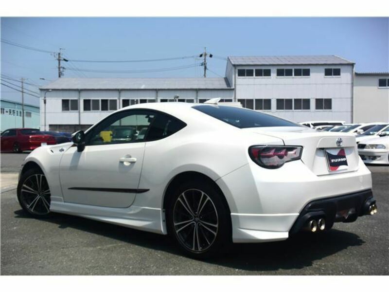 86
