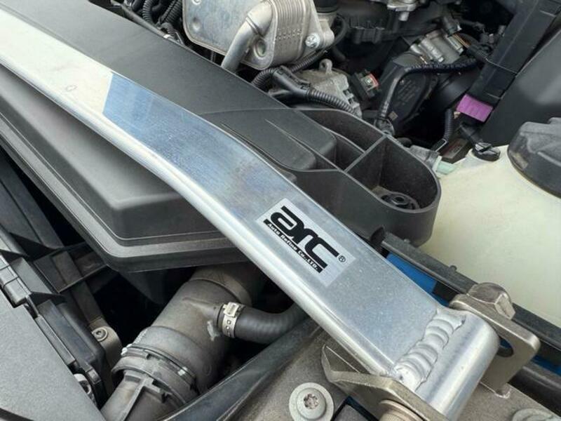 4 SERIES