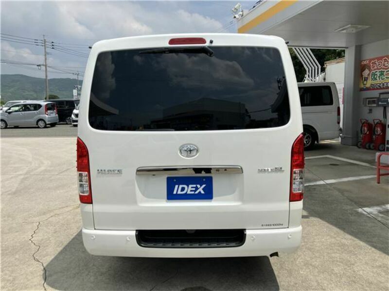 HIACE
