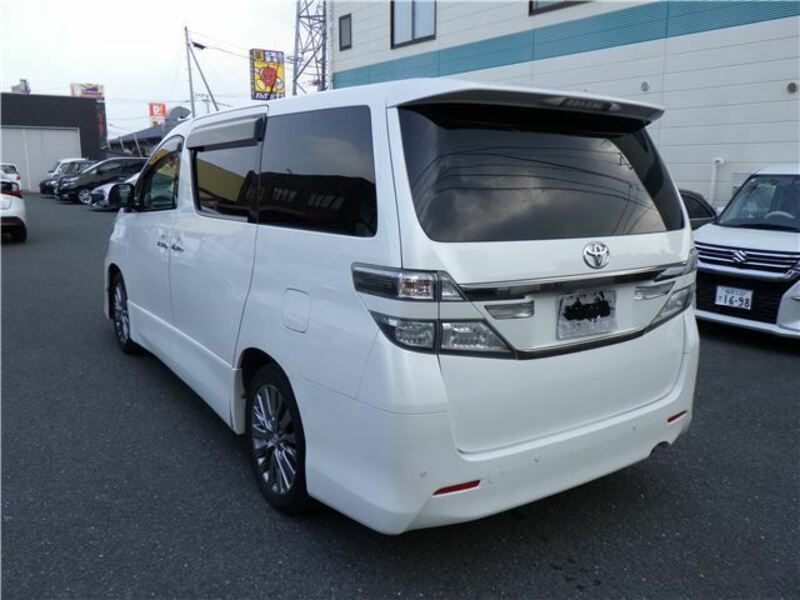 VELLFIRE