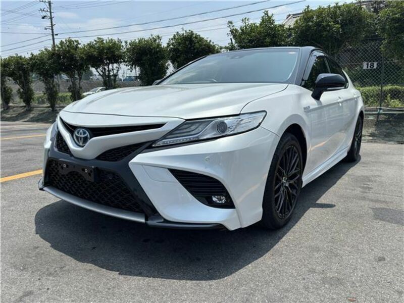 TOYOTA CAMRY