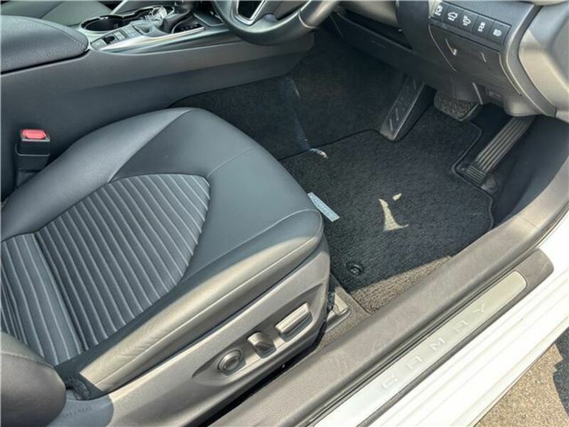 CAMRY