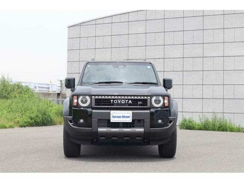 LAND CRUISER 250