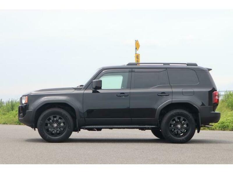 LAND CRUISER 250