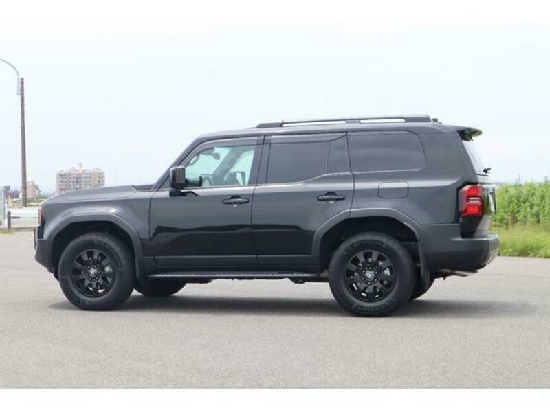LAND CRUISER 250