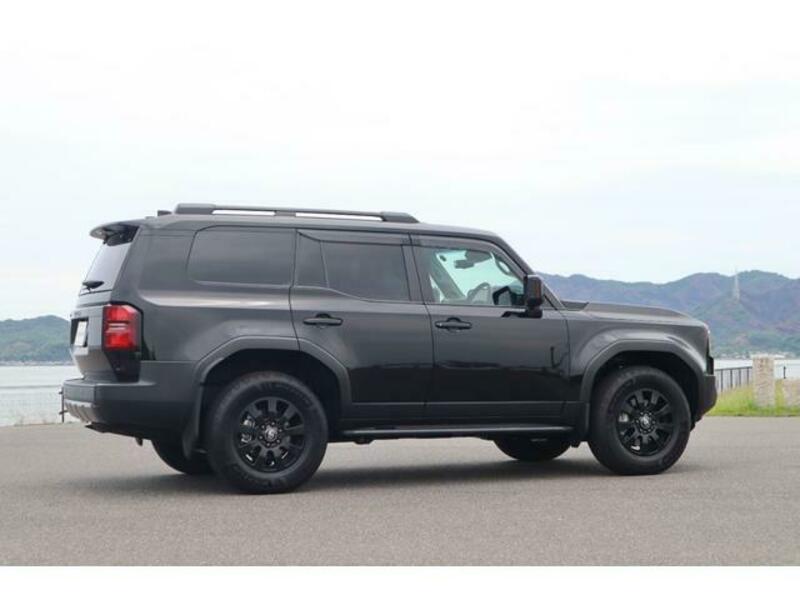 LAND CRUISER 250