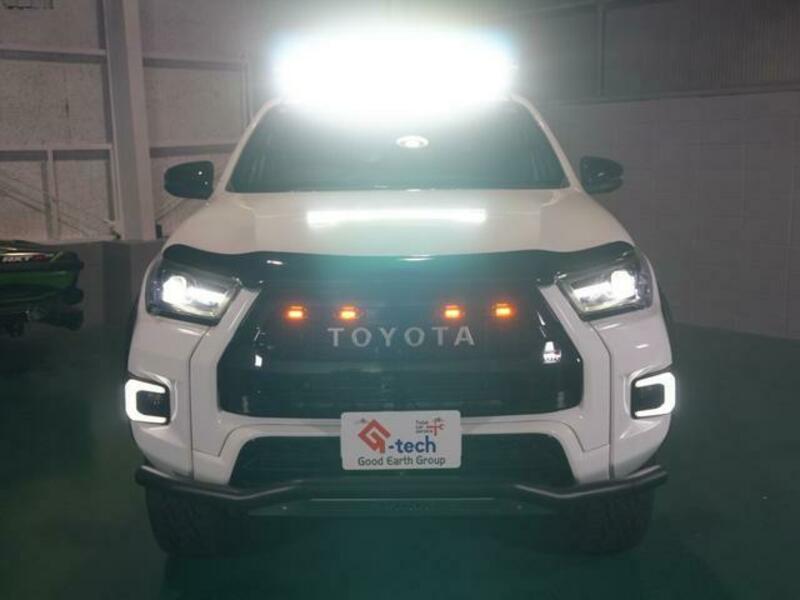 HILUX