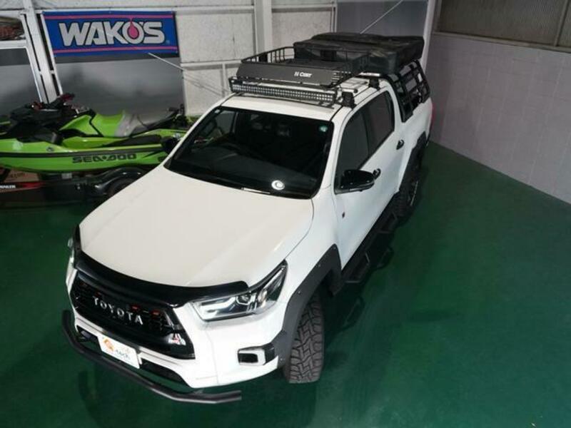 HILUX