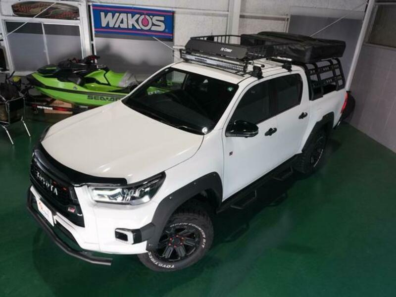 HILUX