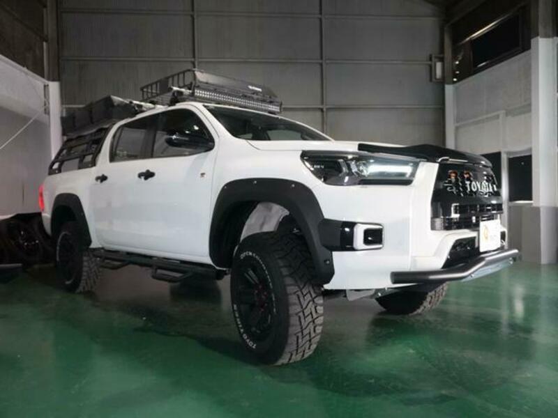 HILUX