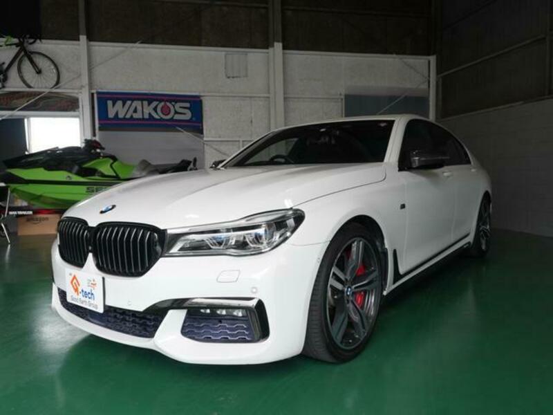 BMW 7 SERIES