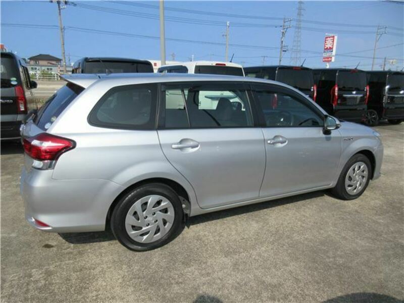 COROLLA FIELDER