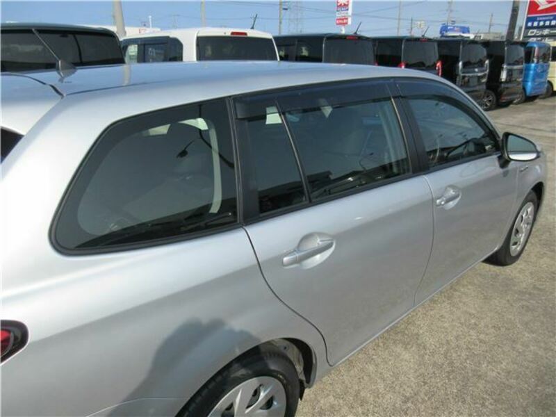 COROLLA FIELDER