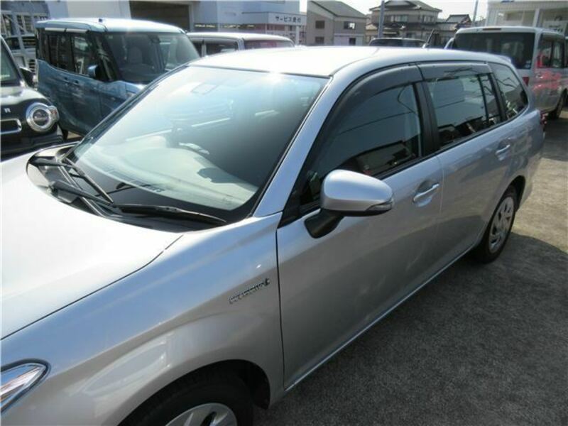 COROLLA FIELDER