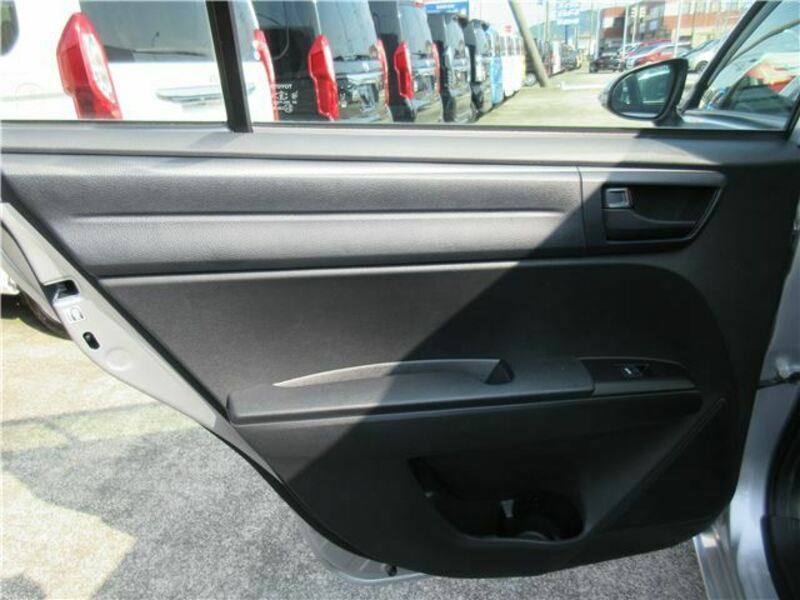 COROLLA FIELDER