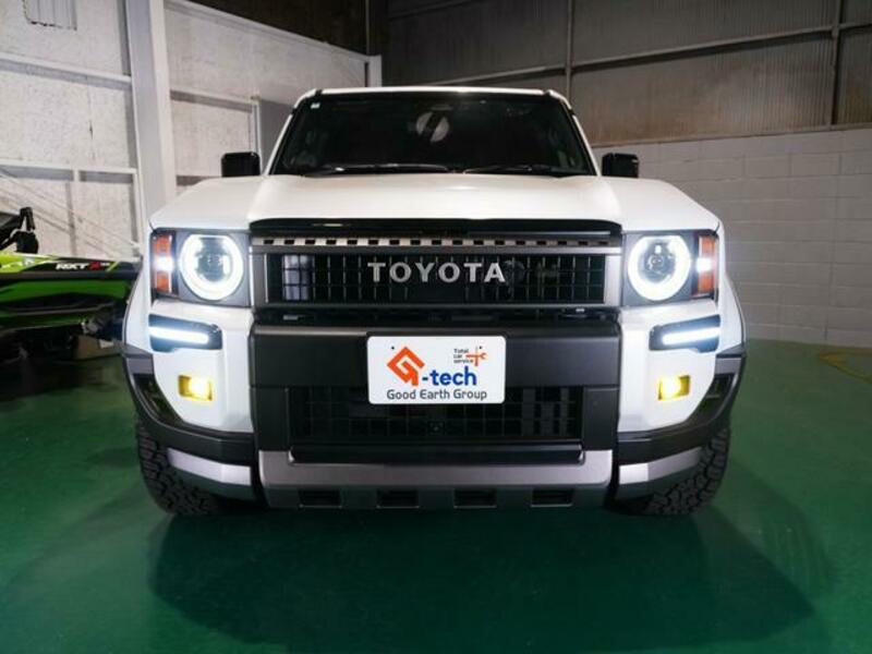LAND CRUISER 250