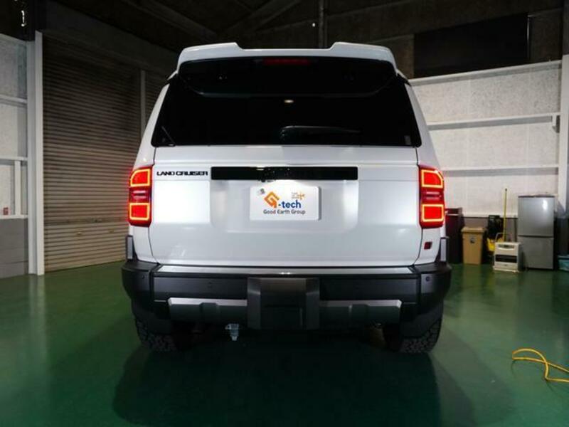 LAND CRUISER 250