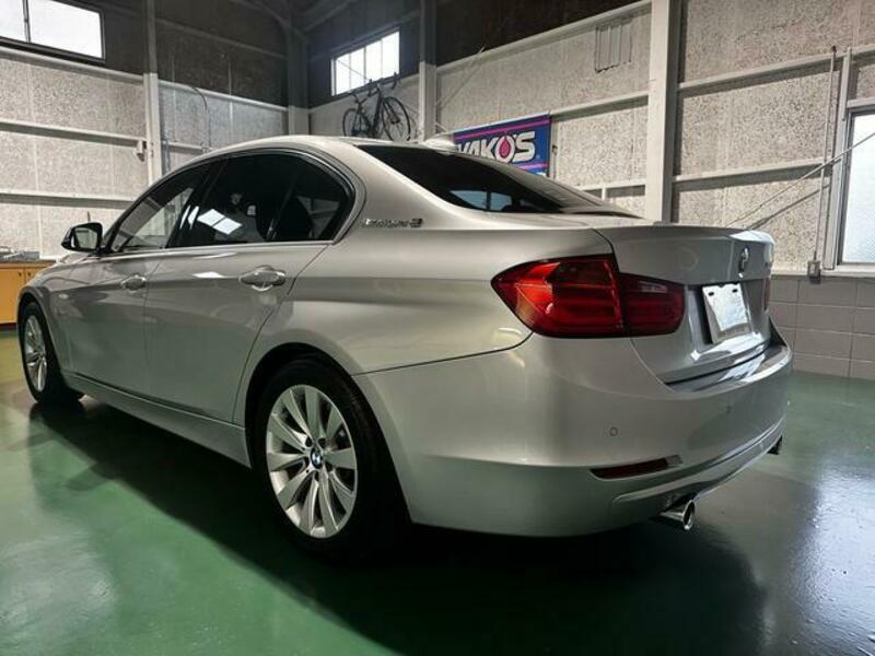 3 SERIES