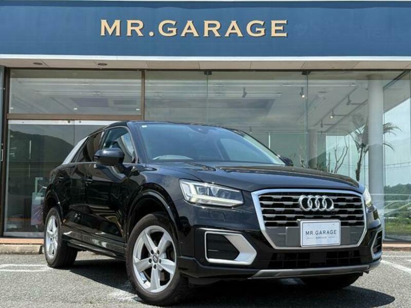 AUDI Q2