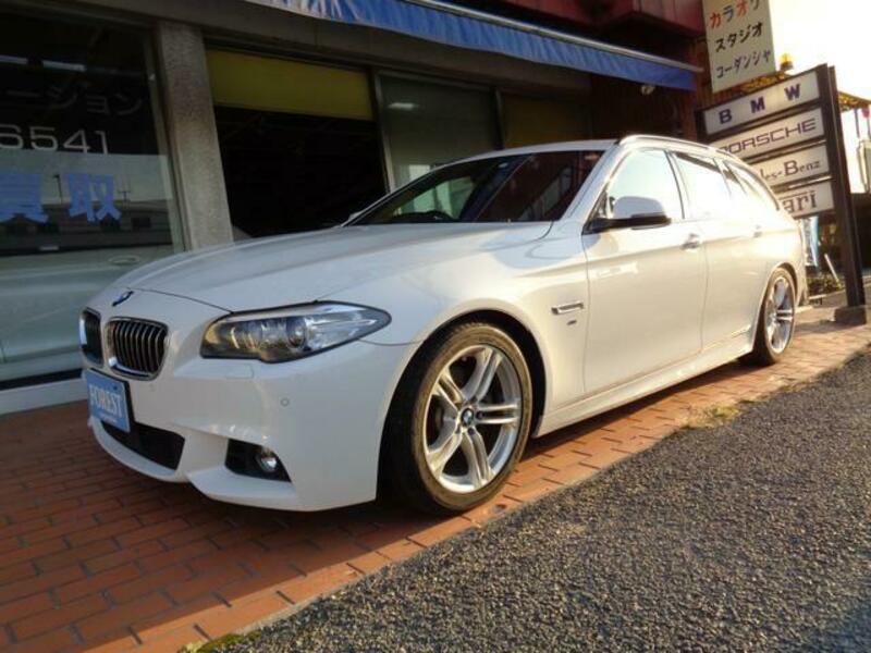 BMW 5 SERIES