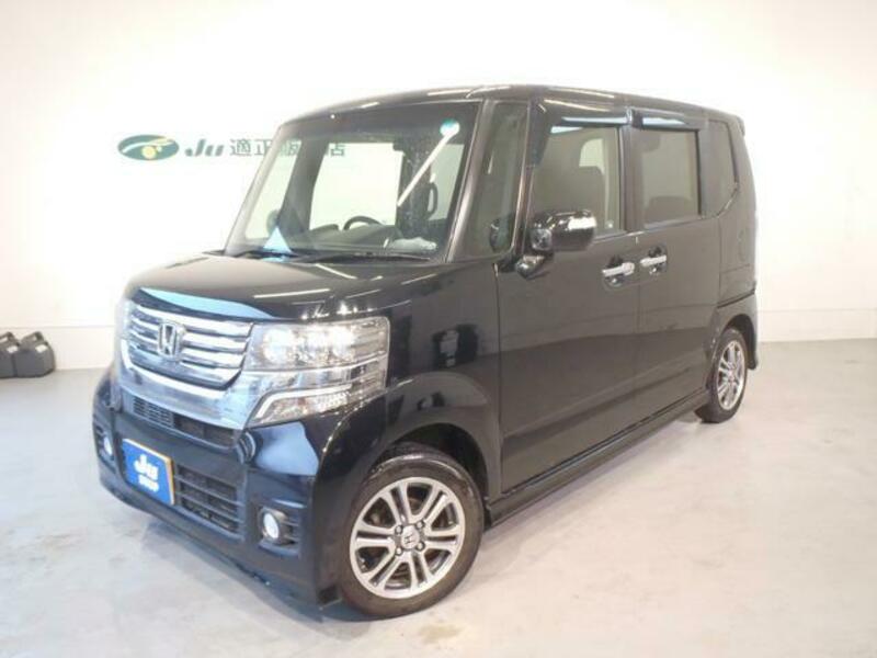 HONDA N BOX CUSTOM
