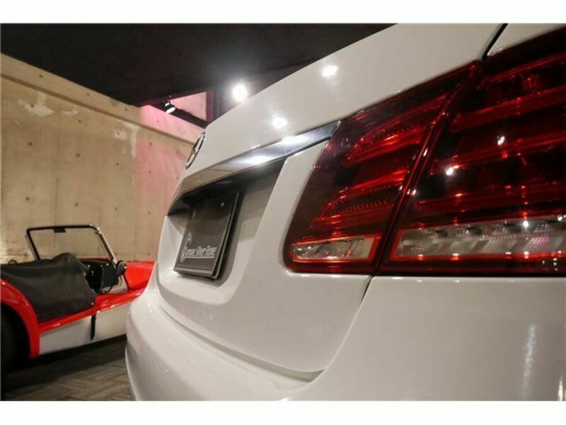 E-CLASS