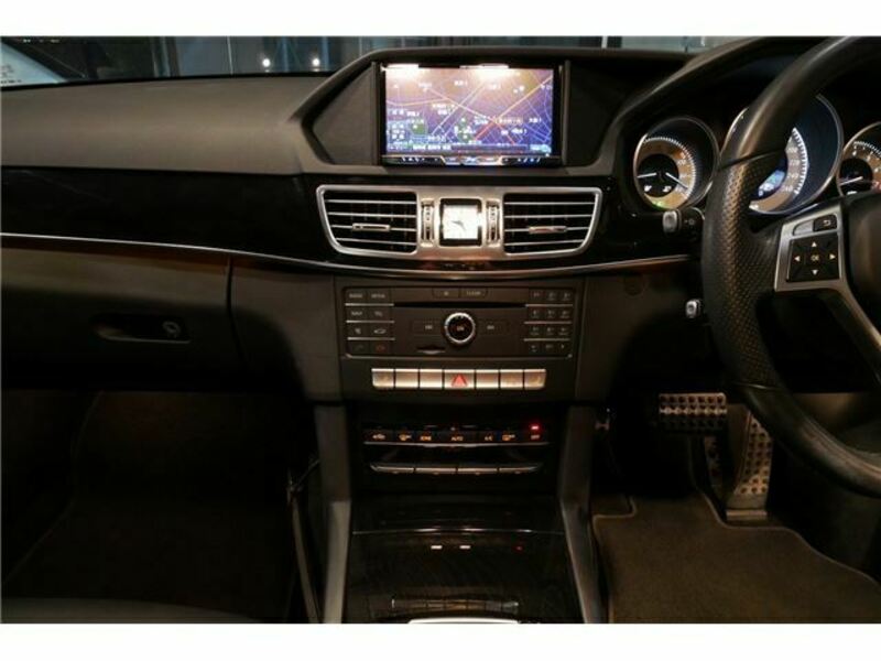 E-CLASS