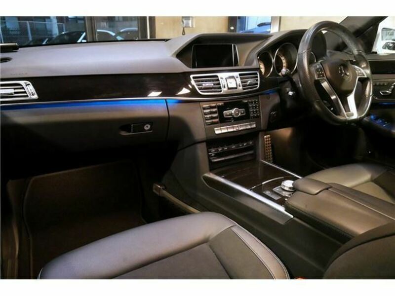 E-CLASS
