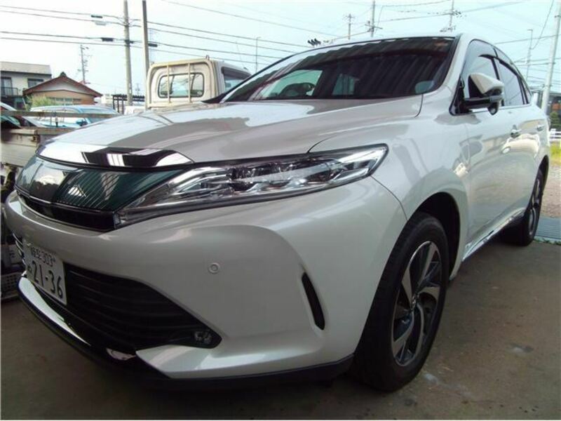 TOYOTA HARRIER