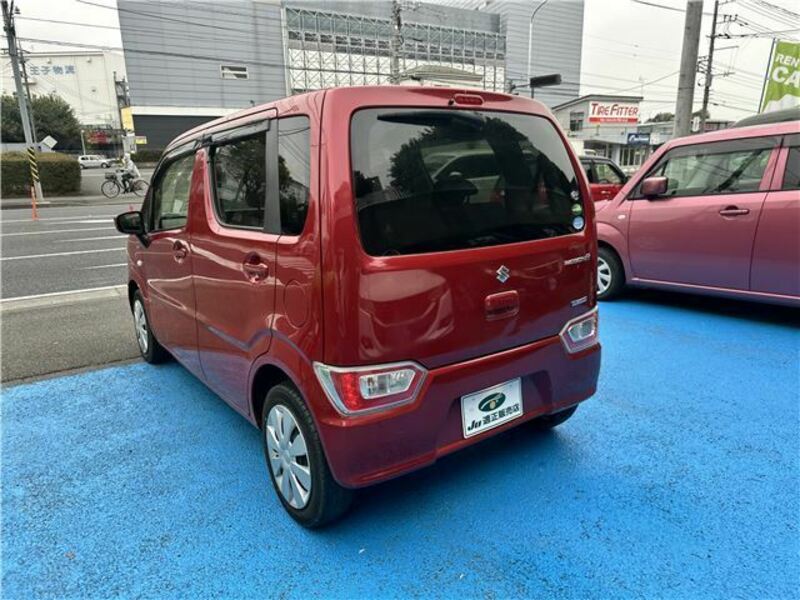 WAGON R