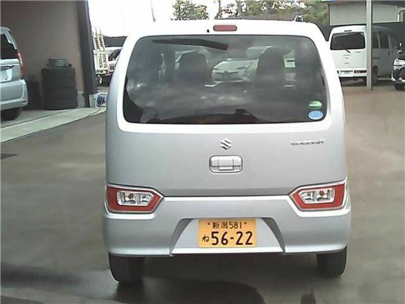 WAGON R
