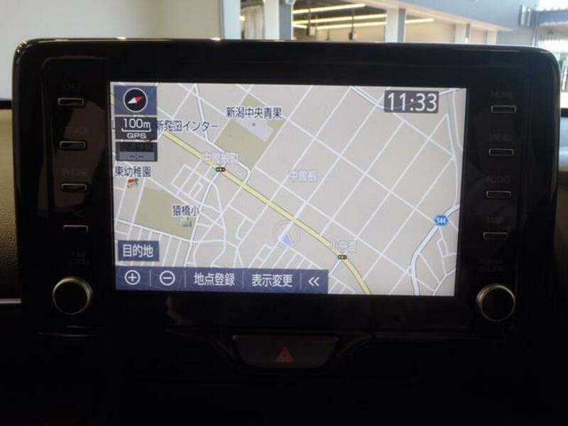 YARIS CROSS