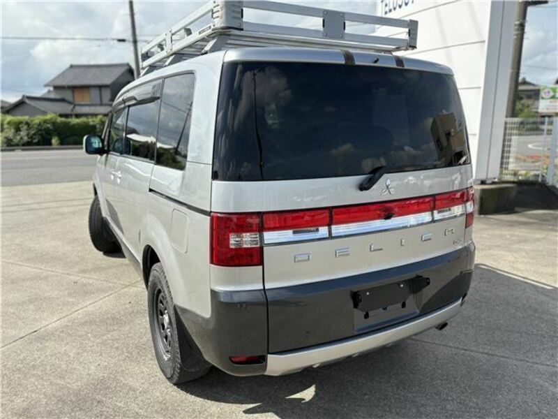 DELICA D5