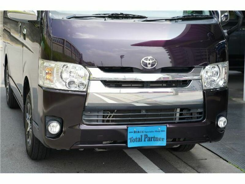 HIACE VAN