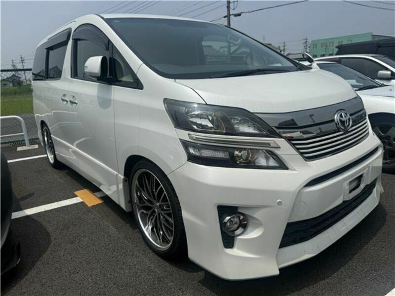 TOYOTA VELLFIRE