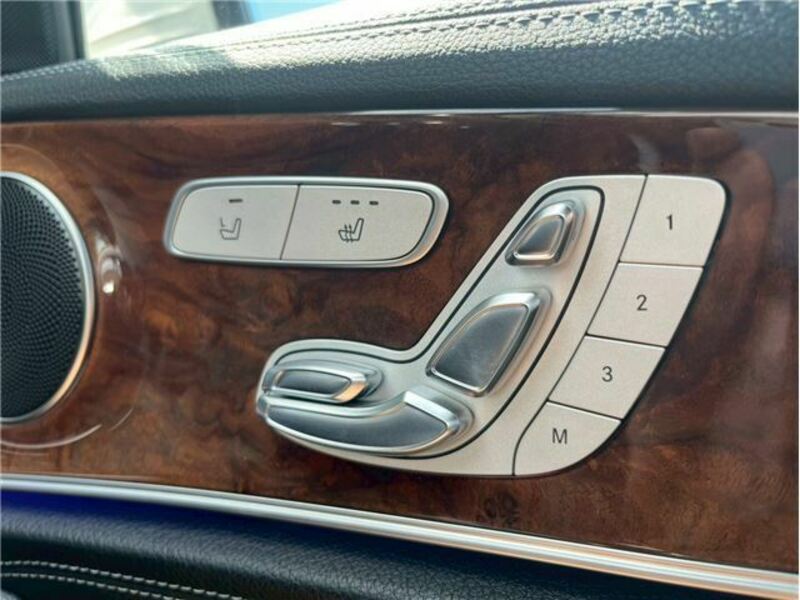 E-CLASS