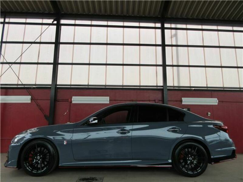 SKYLINE