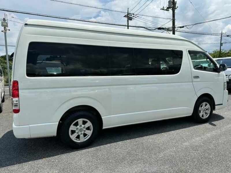 HIACE