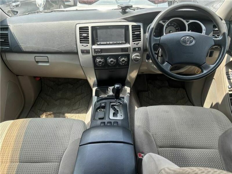 HILUX SURF