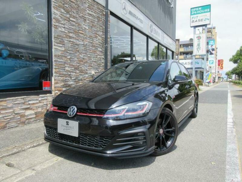 VOLKSWAGEN GOLF GTI