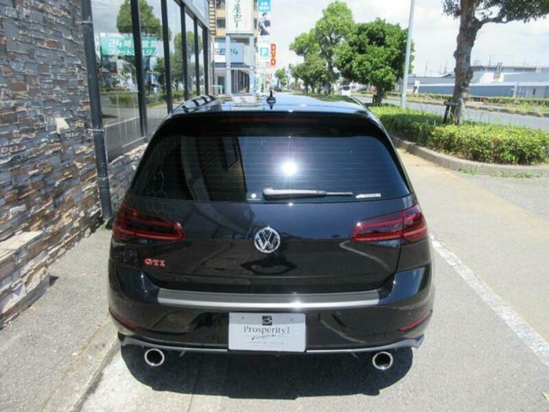 GOLF GTI